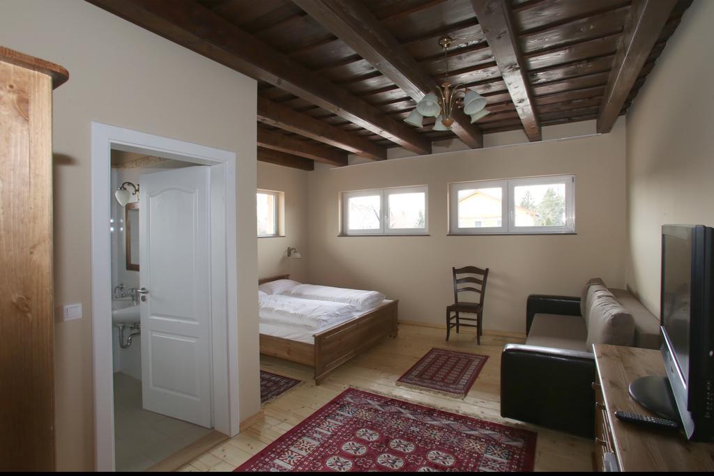 Bük Aurora Panzio Bed & Breakfast エクステリア 写真